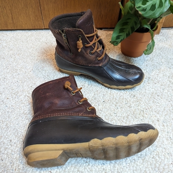 Sperry Brown Leather Saltwater Duck Boots - Picture 1 of 9